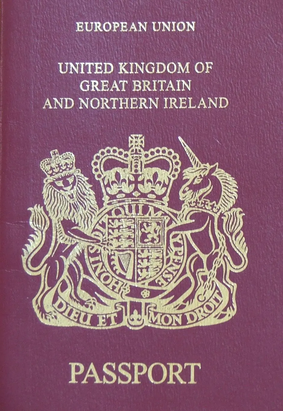 Burgundy United Kingdom passport cover